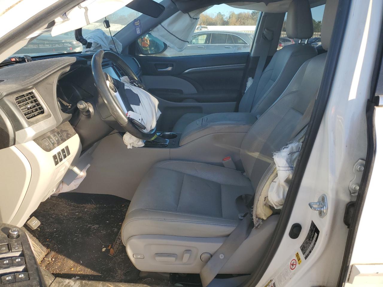 TOYOTA HIGHLANDER LIMITED