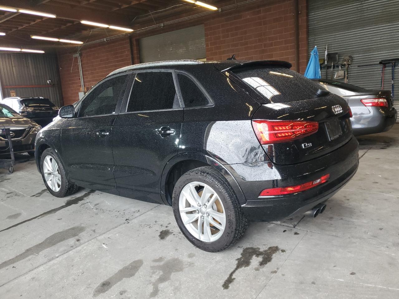 AUDI Q3 PREMIUM
