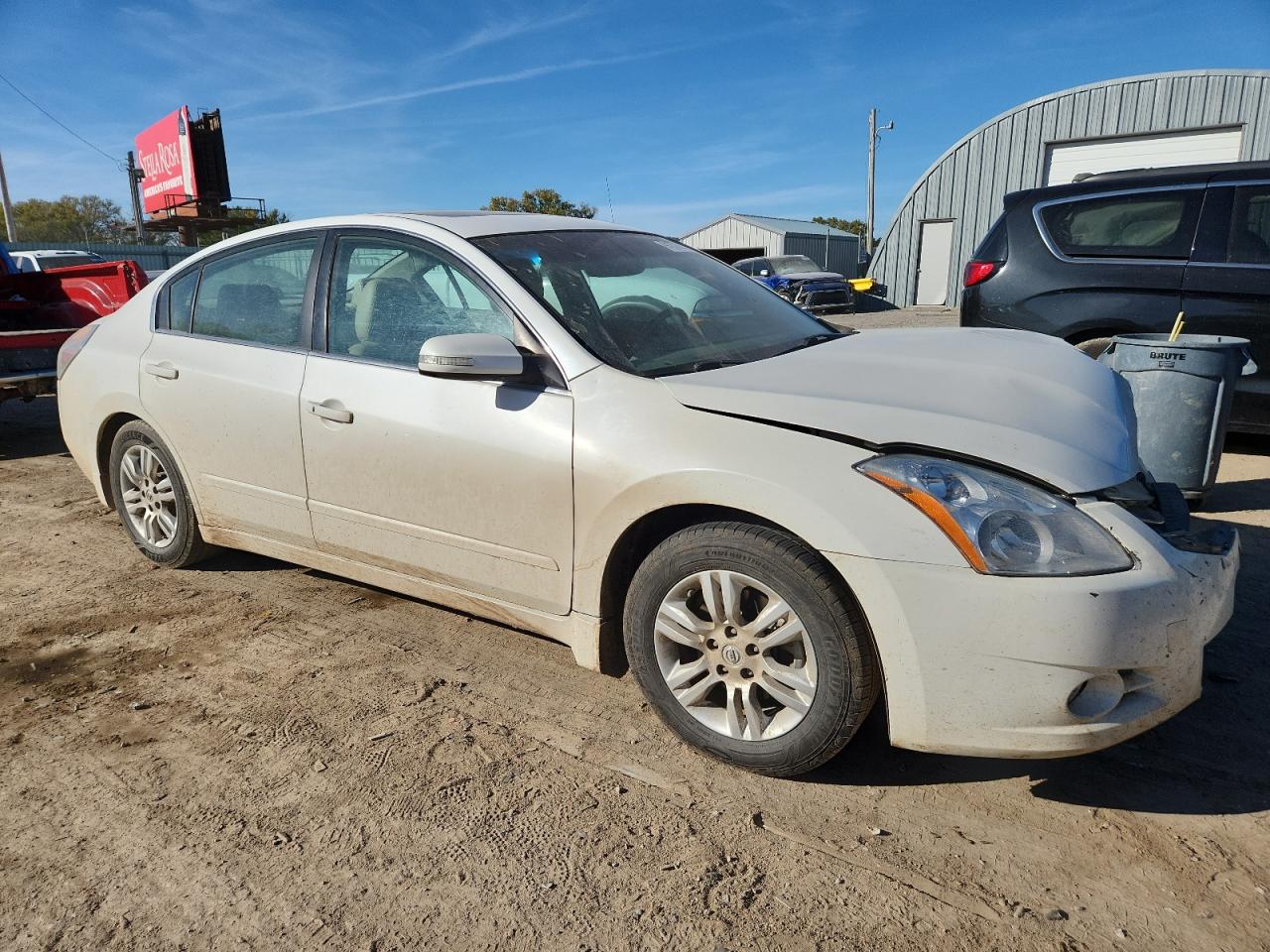 NISSAN ALTIMA BASE