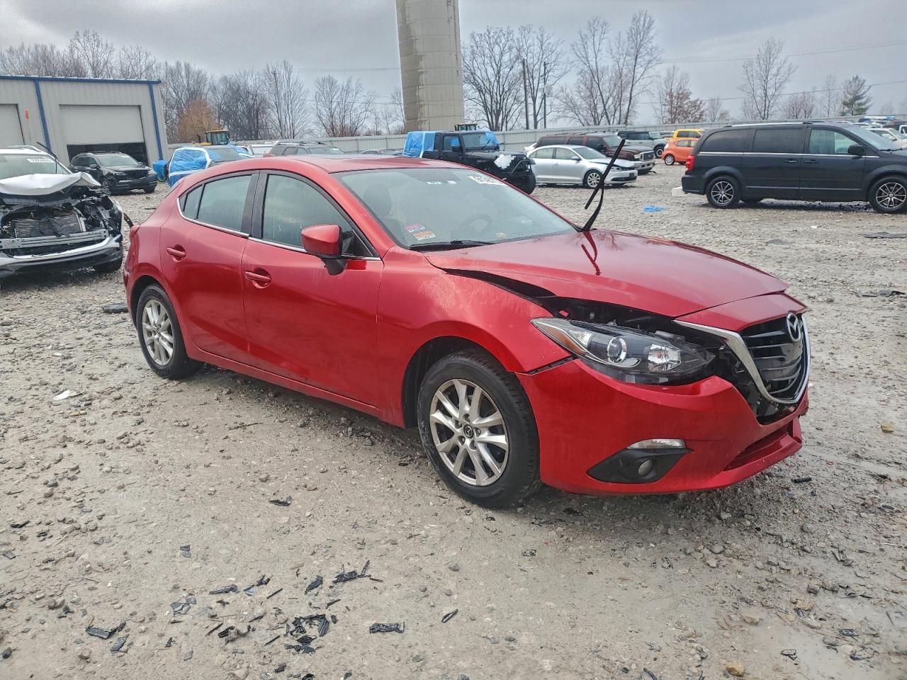 MAZDA 3 GRAND TOURING