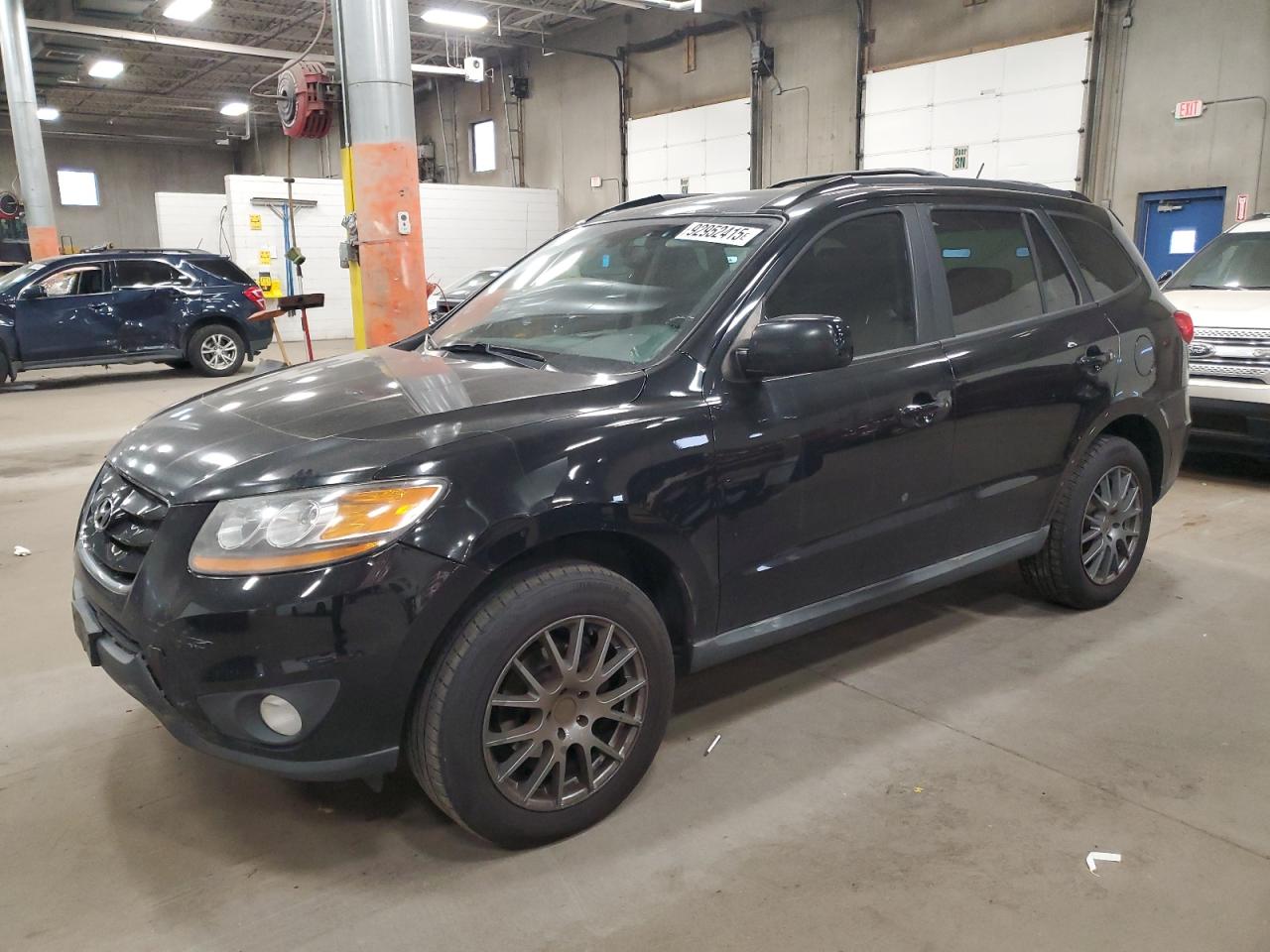 Lot #3298039138 2011 HYUNDAI SANTA FE S