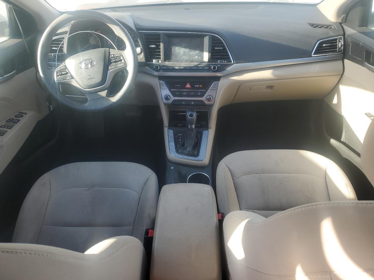 HYUNDAI ELANTRA SEL