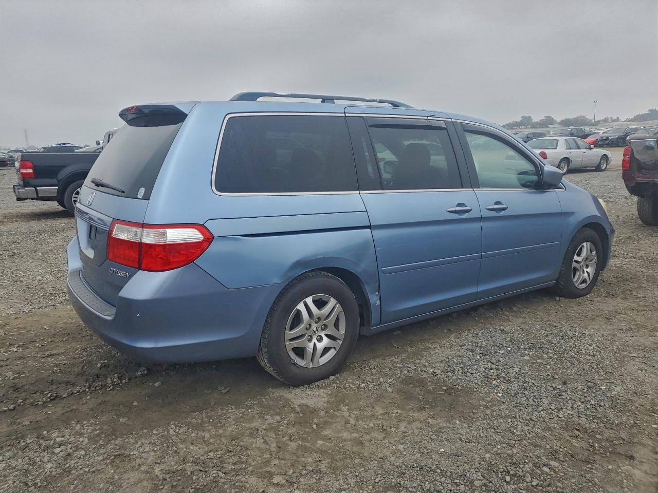 Lot #3310625854 2005 HONDA ODYSSEY