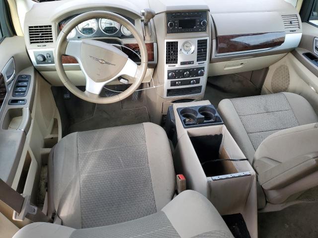 2010 CHRYSLER TOWN & COU - 2A4RR5D14AR450040