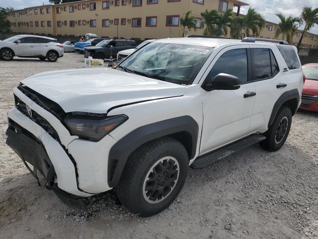 TOYOTA 4RUNNER SR5
