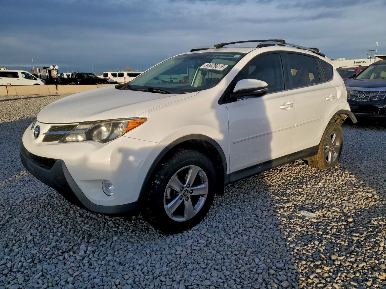 TOYOTA RAV4 XLE
