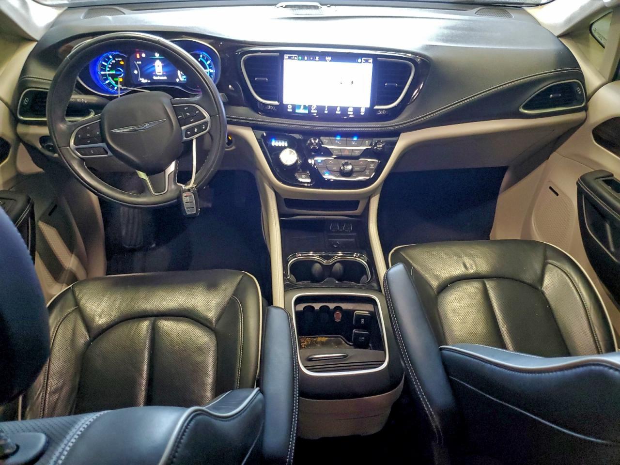 CHRYSLER PACIFICA HYBRID LIMITED