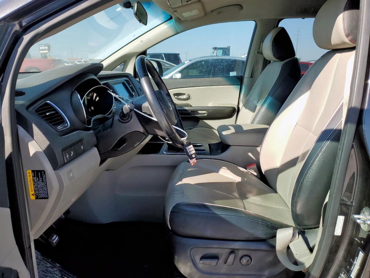 Lot #3284167568 2019 KIA SEDONA LX