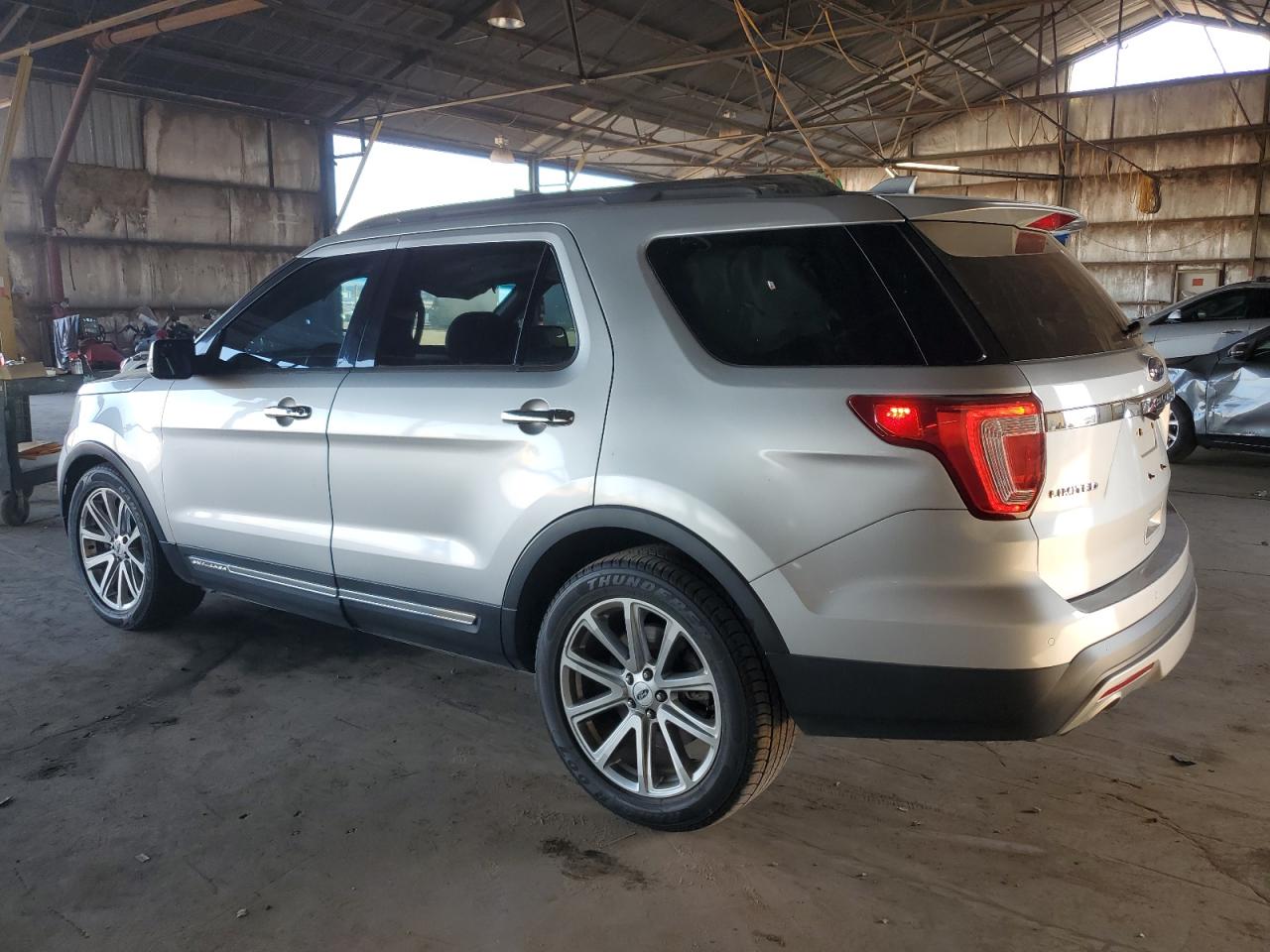 FORD EXPLORER LIMITED