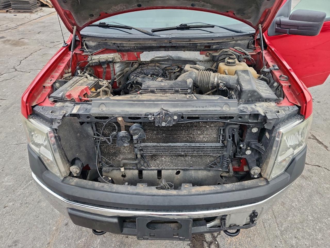 FORD F-150 SUPER CAB