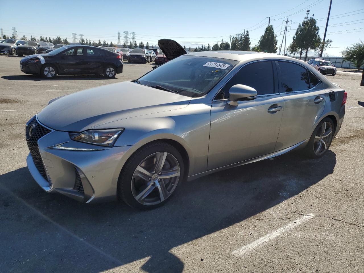 LEXUS IS 200T