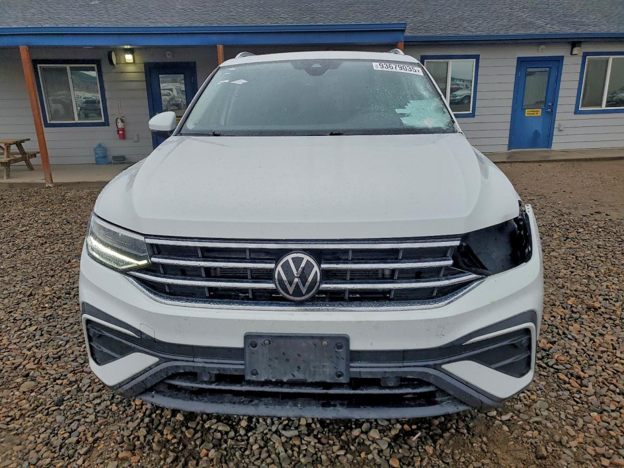 VOLKSWAGEN TIGUAN SE