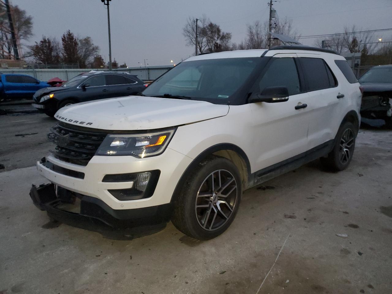 FORD EXPLORER SPORT