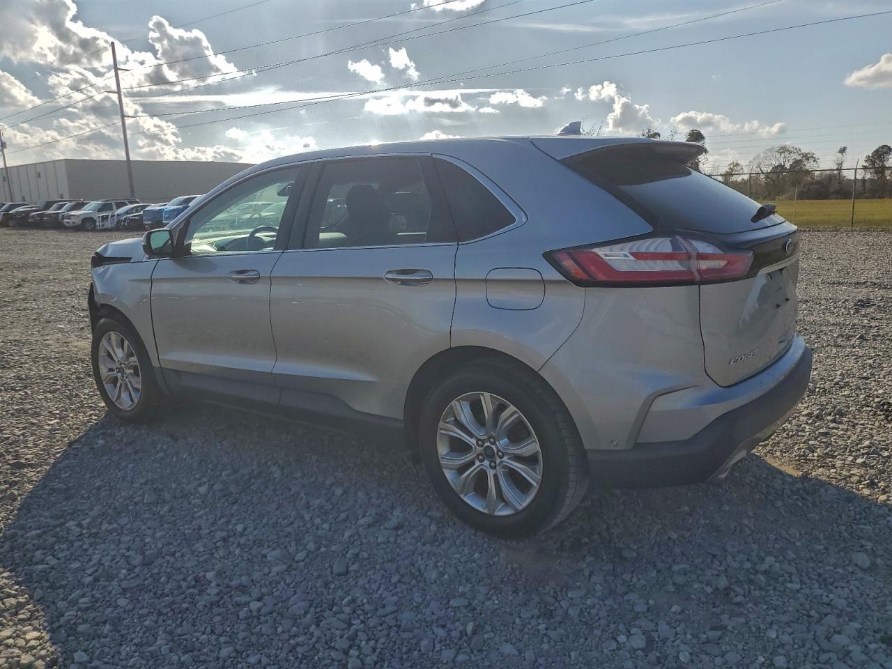 FORD EDGE TITANIUM