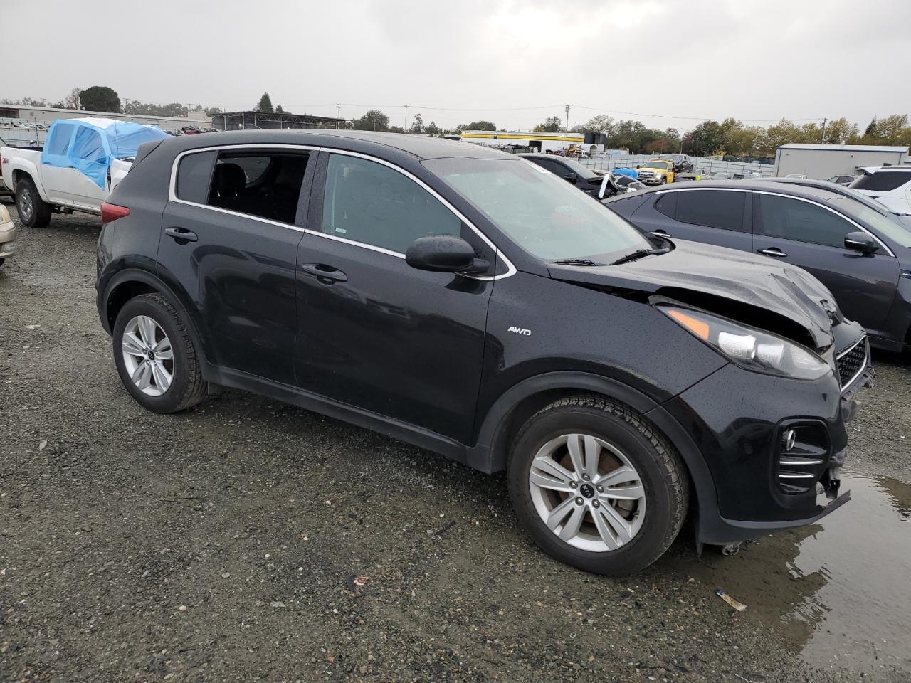 KIA SPORTAGE LX