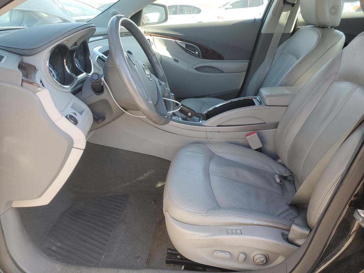 BUICK LACROSSE PREMIUM