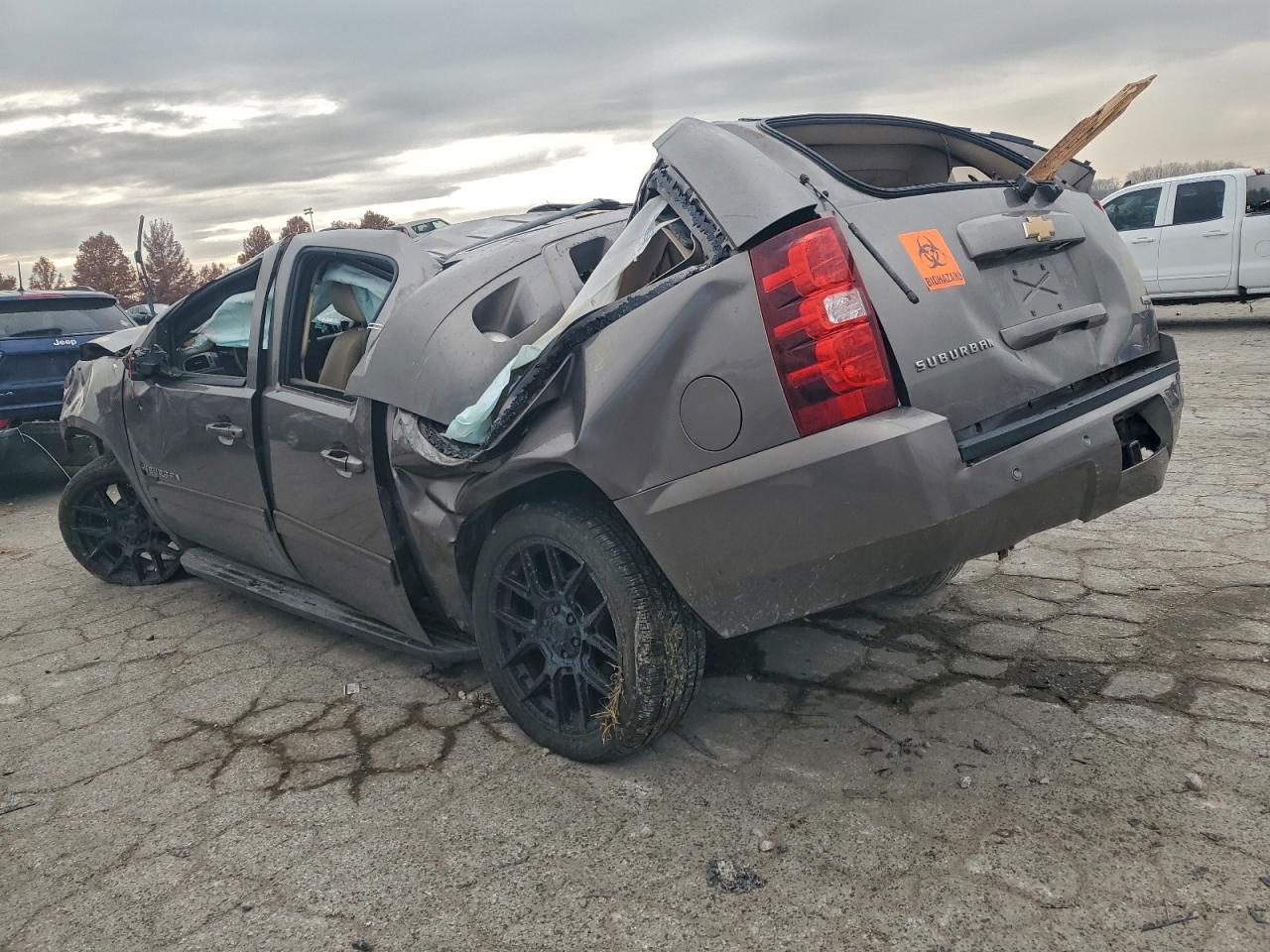 CHEVROLET SUBURBAN K1500 LT