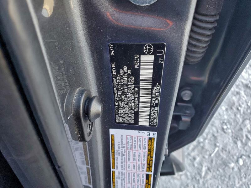 2018 TOYOTA C-HR XLE #3302757349