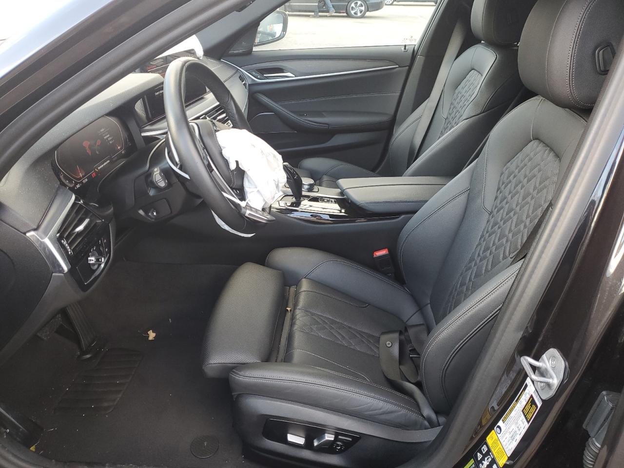 Lot #3315888107 2023 BMW 530 XI