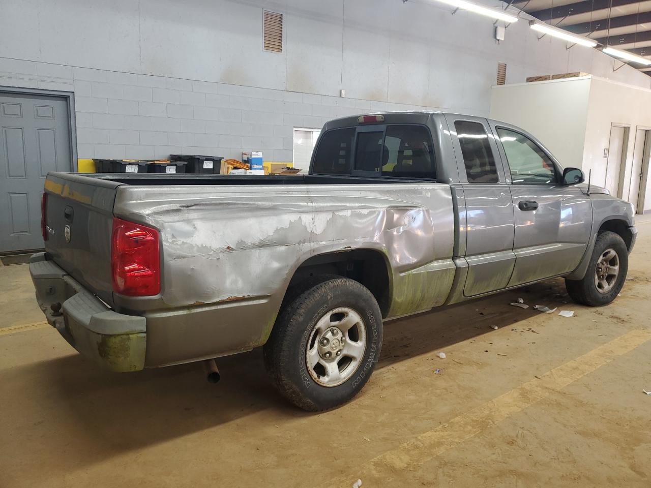 Lot #3291279961 2005 DODGE DAKOTA ST