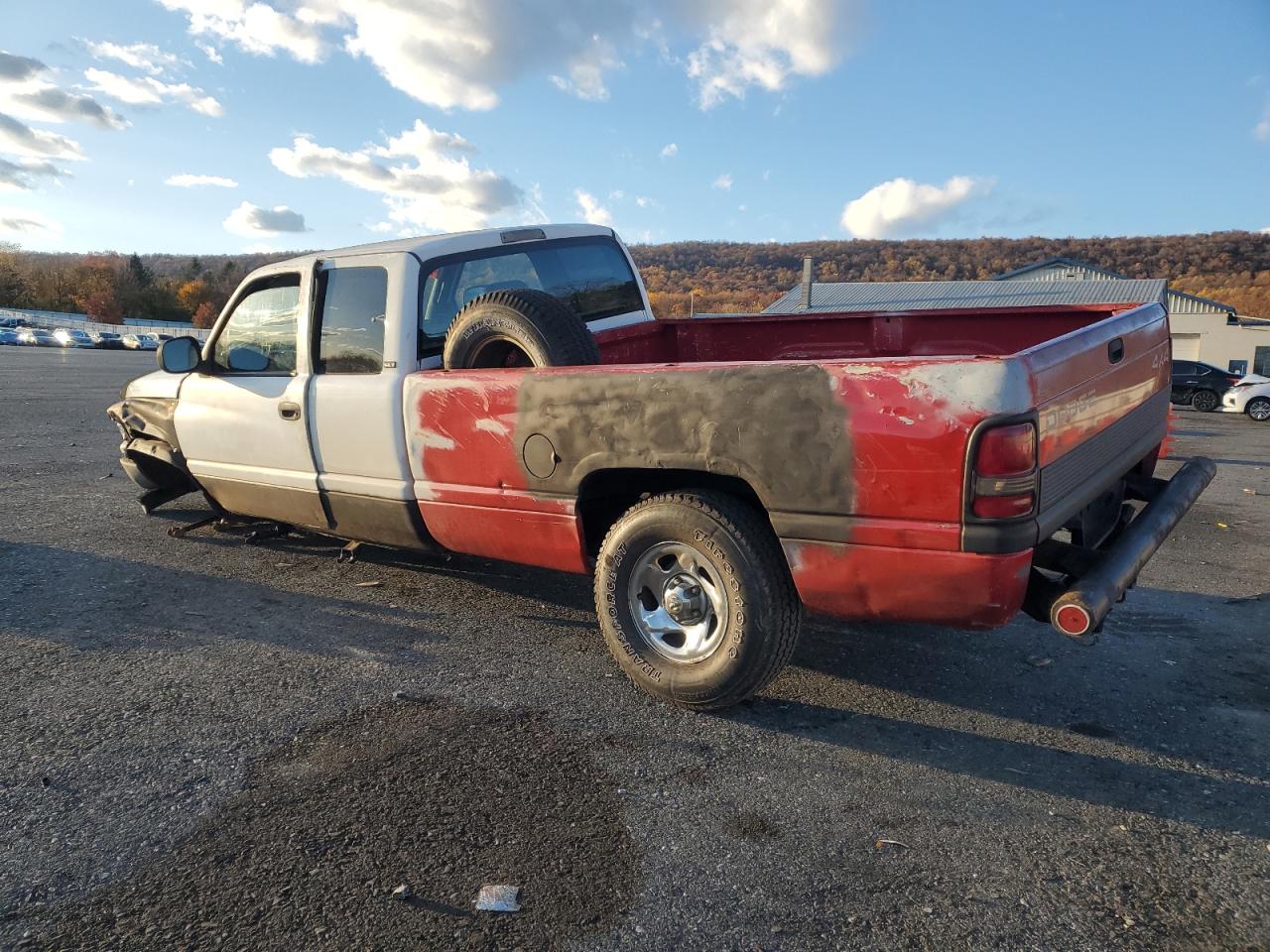 Lot #3301933447 1998 DODGE RAM 1500