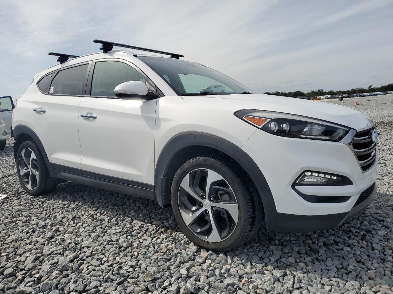 HYUNDAI TUCSON LIMITED