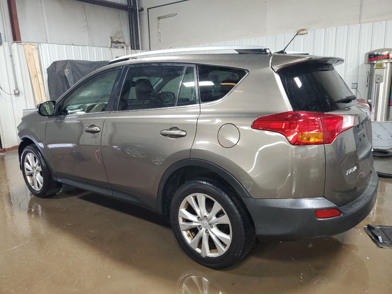 TOYOTA RAV4 LIMITED