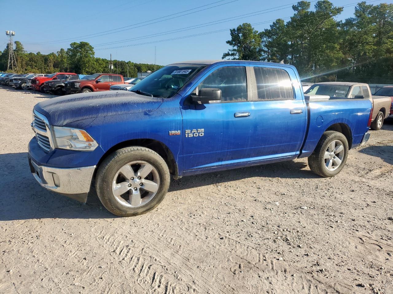 RAM 1500 SLT