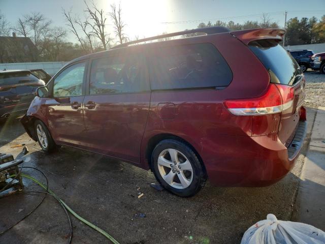 2013 TOYOTA SIENNA LE #3293578944