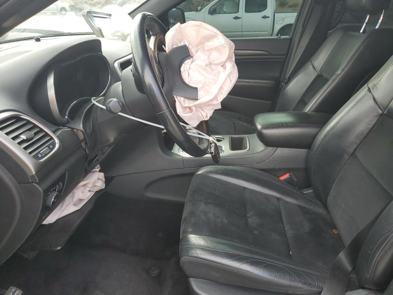 JEEP GRAND CHEROKEE LAREDO