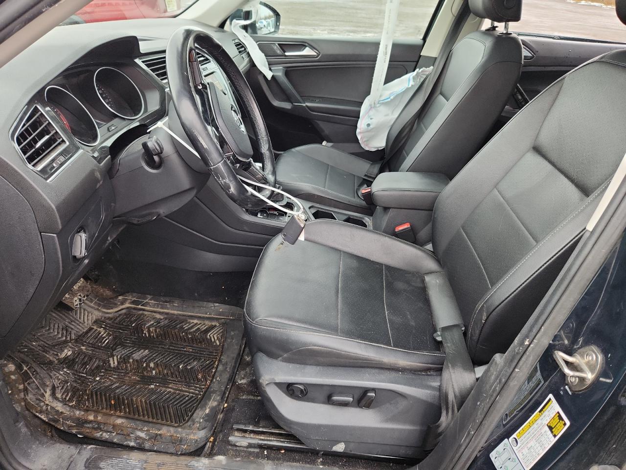 VOLKSWAGEN TIGUAN SE