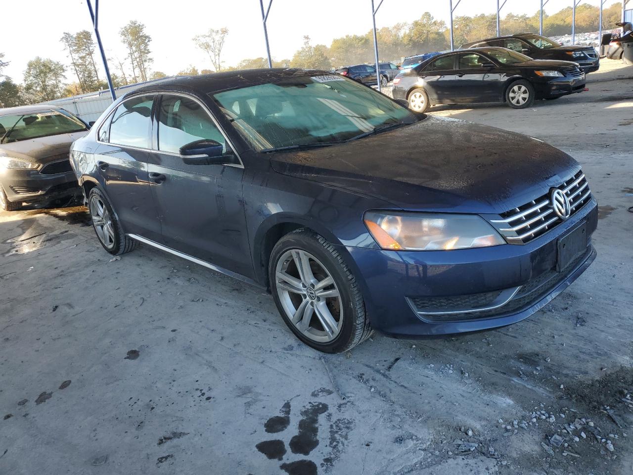 VOLKSWAGEN PASSAT SE