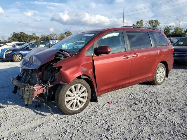 2015 TOYOTA SIENNA XLE #3296896880