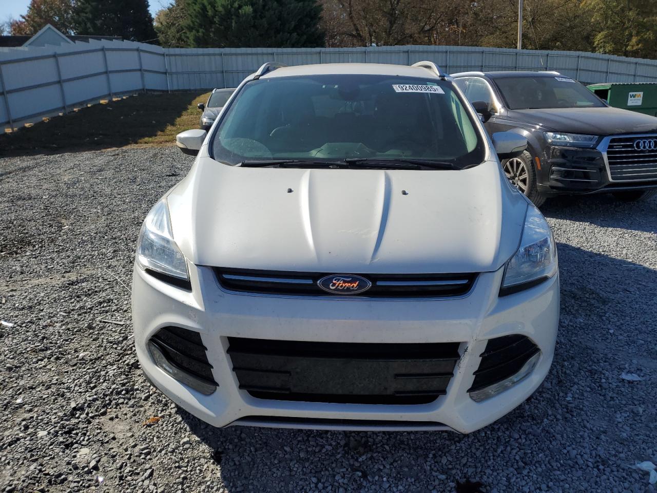 FORD ESCAPE TITANIUM