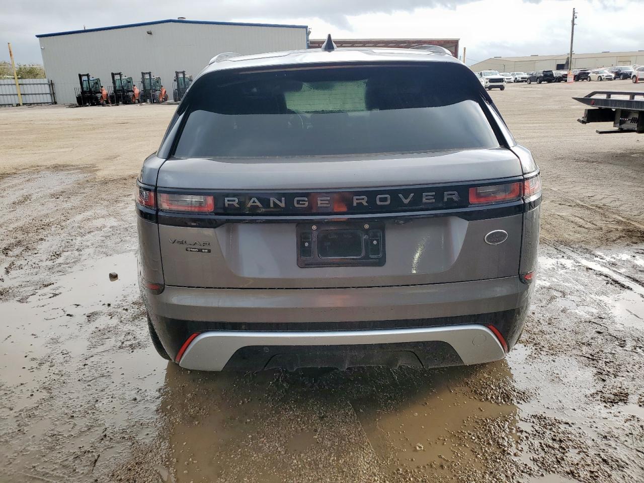 LAND ROVER RANGE ROVER R-DYNAMIC SE