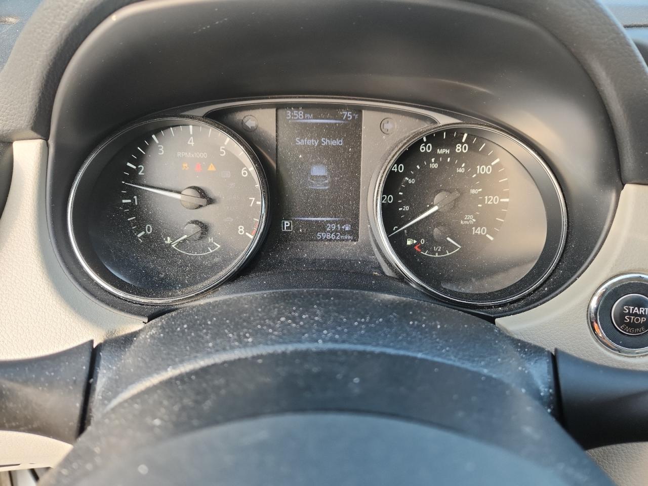 NISSAN ROGUE SPORT S