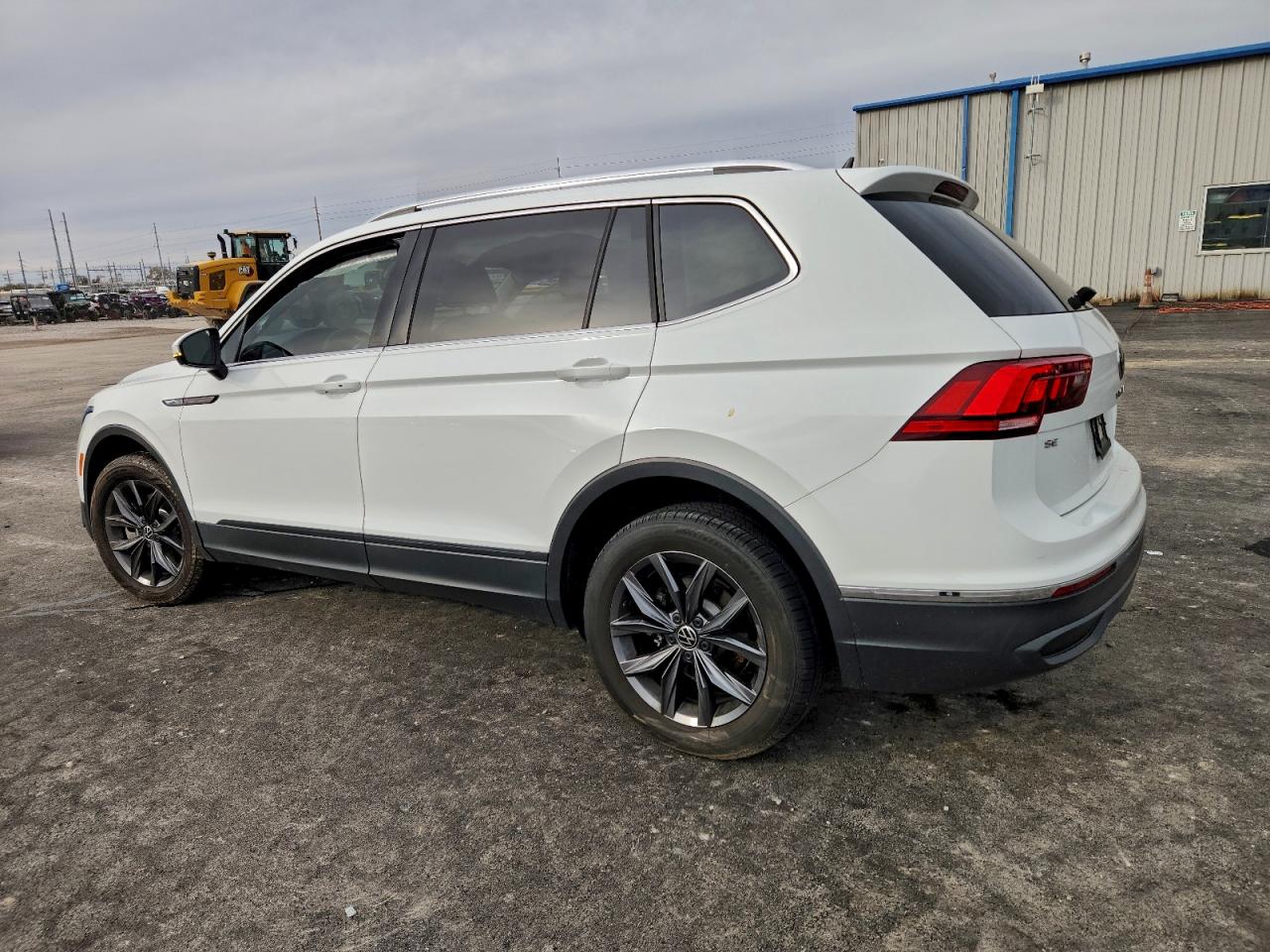 VOLKSWAGEN TIGUAN SE