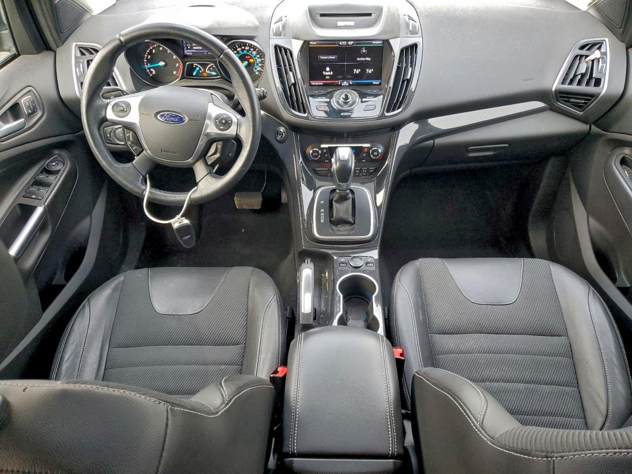 FORD ESCAPE TITANIUM