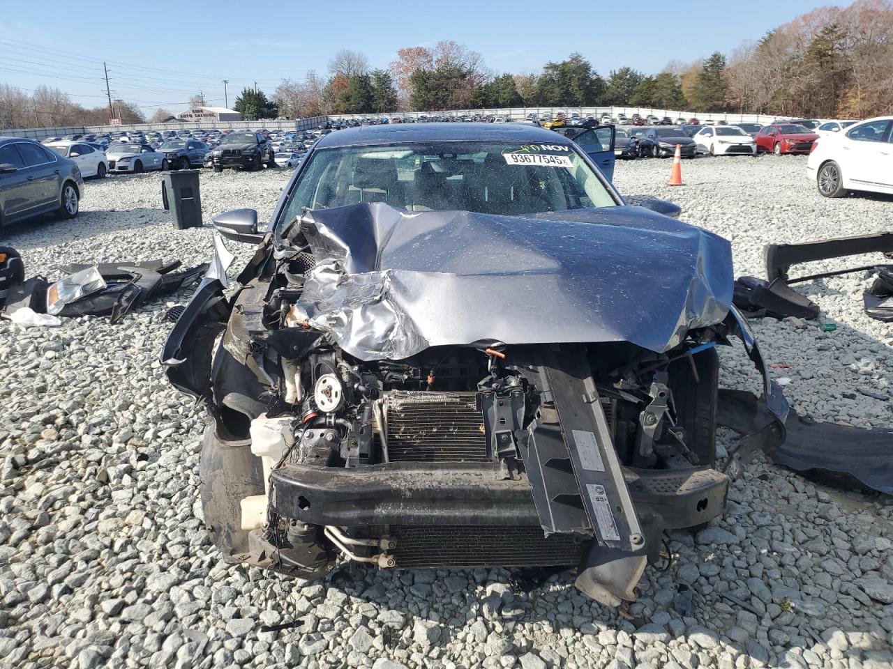 VOLKSWAGEN PASSAT SE