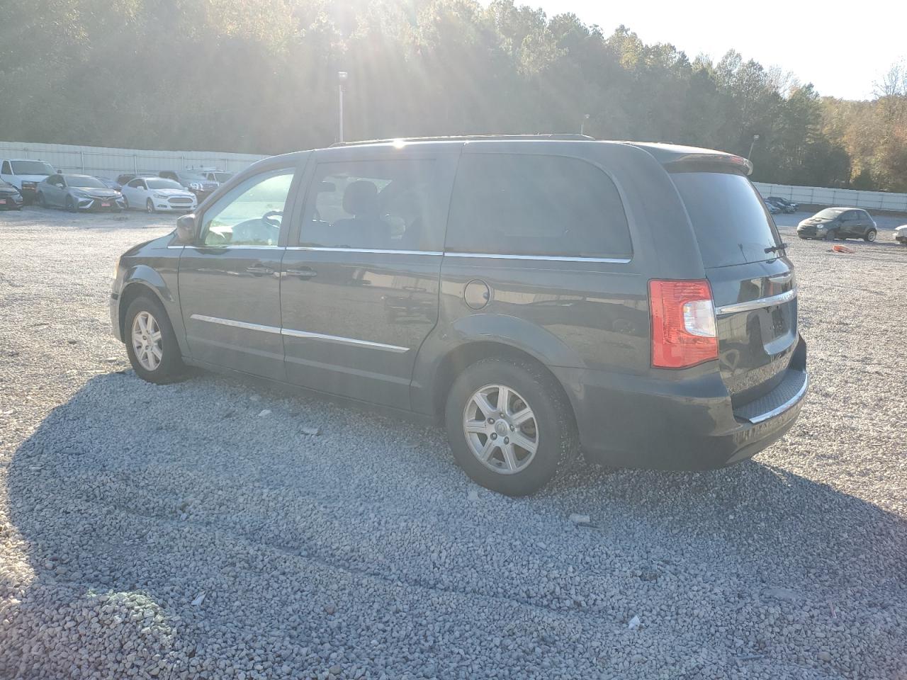 CHRYSLER TOWN & COUNTRY TOURING