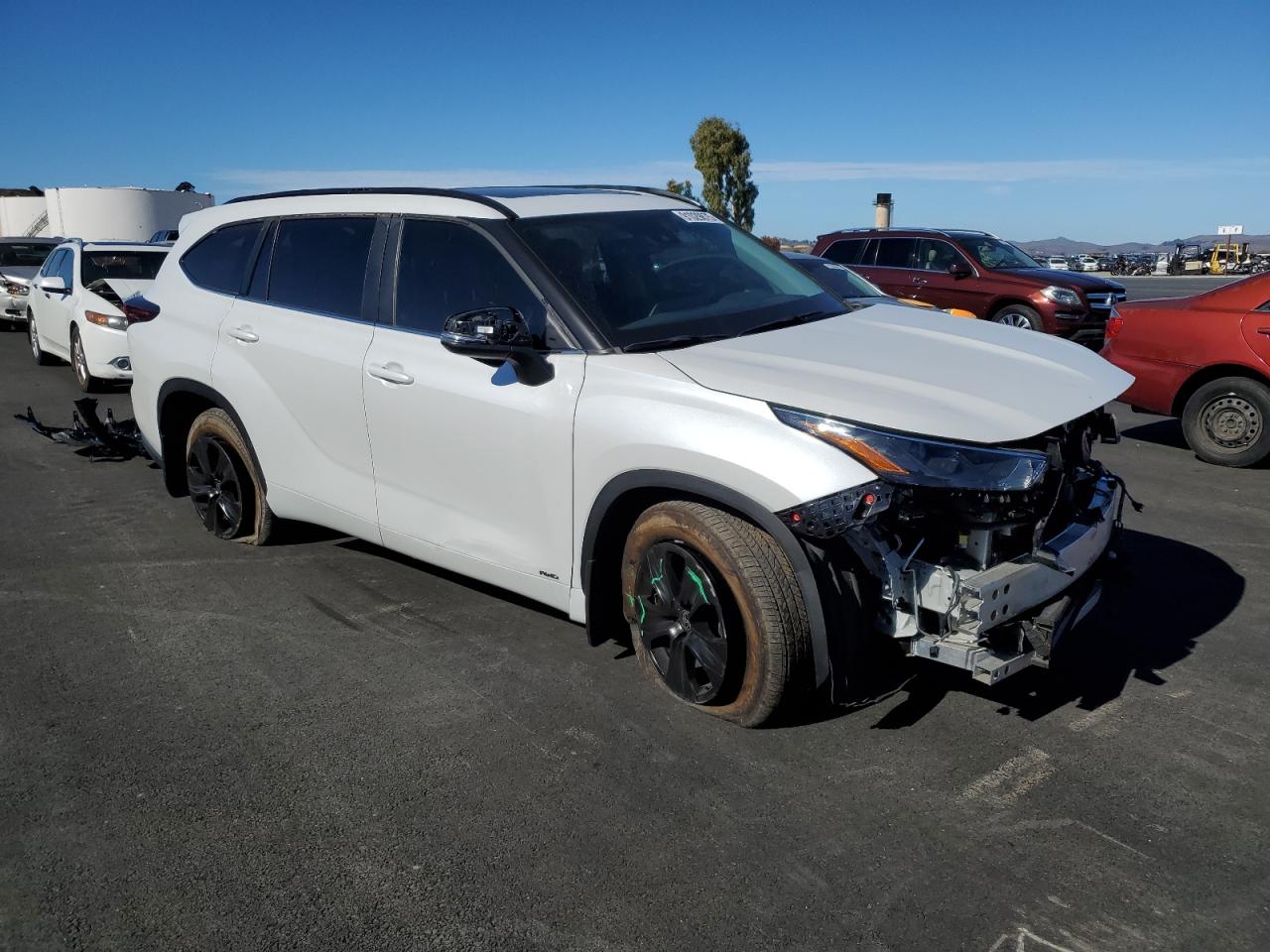TOYOTA HIGHLANDER HYBRID XLE