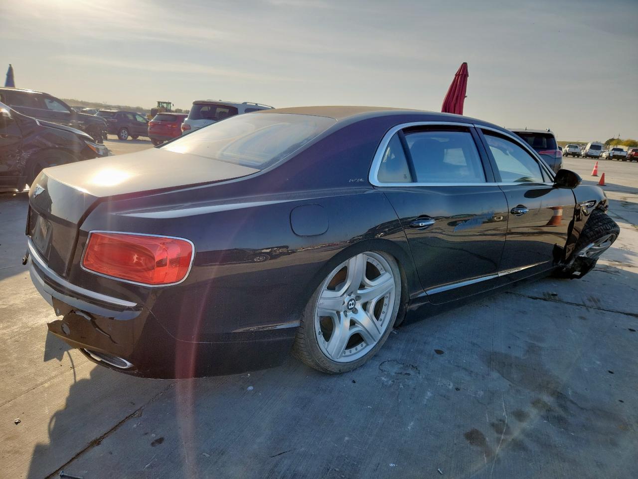 Lot #3296216428 2014 BENTLEY FLYING SPU