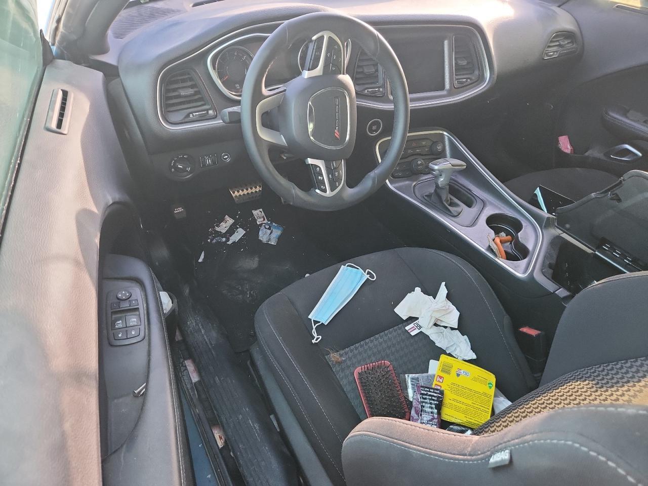 Lot #3310316953 2017 DODGE CHALLENGER