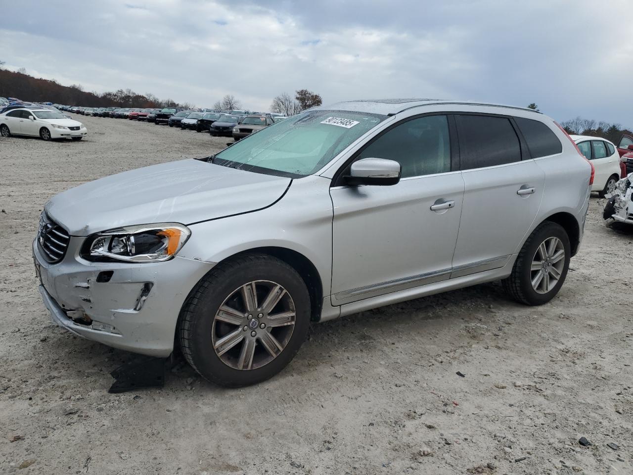 VOLVO XC60 T5 INSCRIPTION