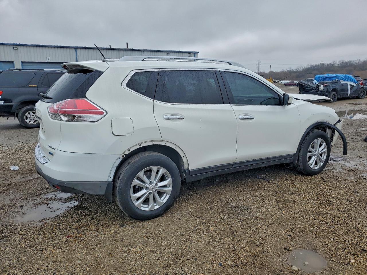 NISSAN ROGUE S