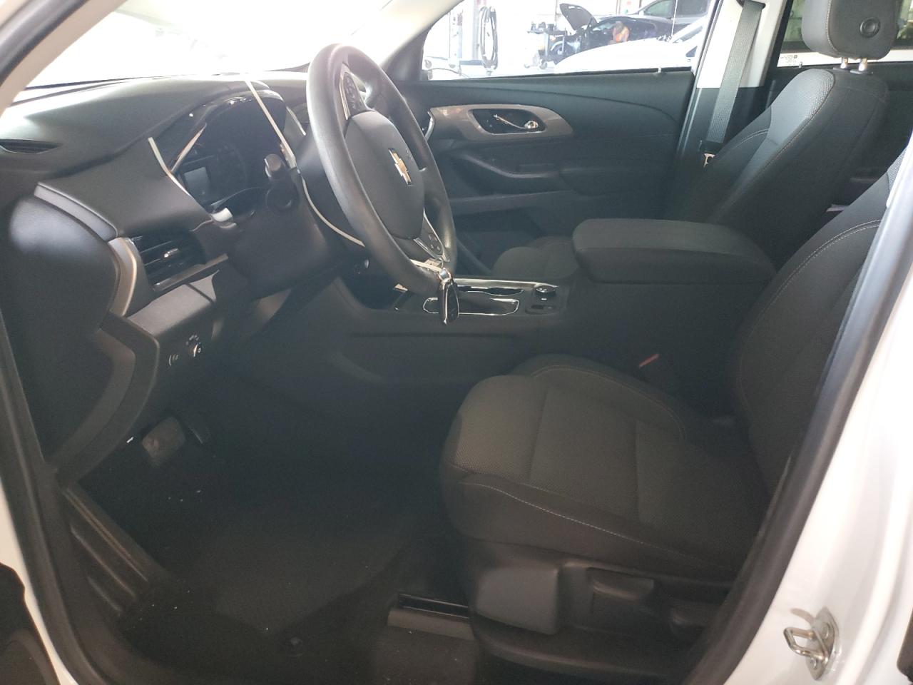 CHEVROLET TRAVERSE LS