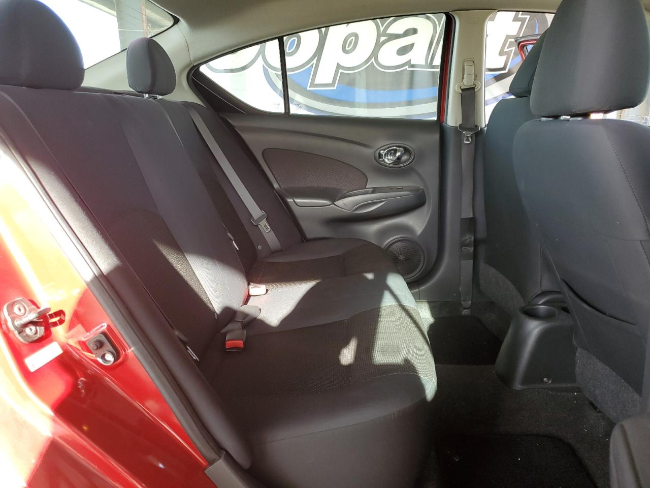 NISSAN VERSA S