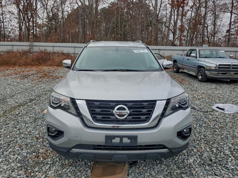 2017 NISSAN PATHFINDER #3294341887