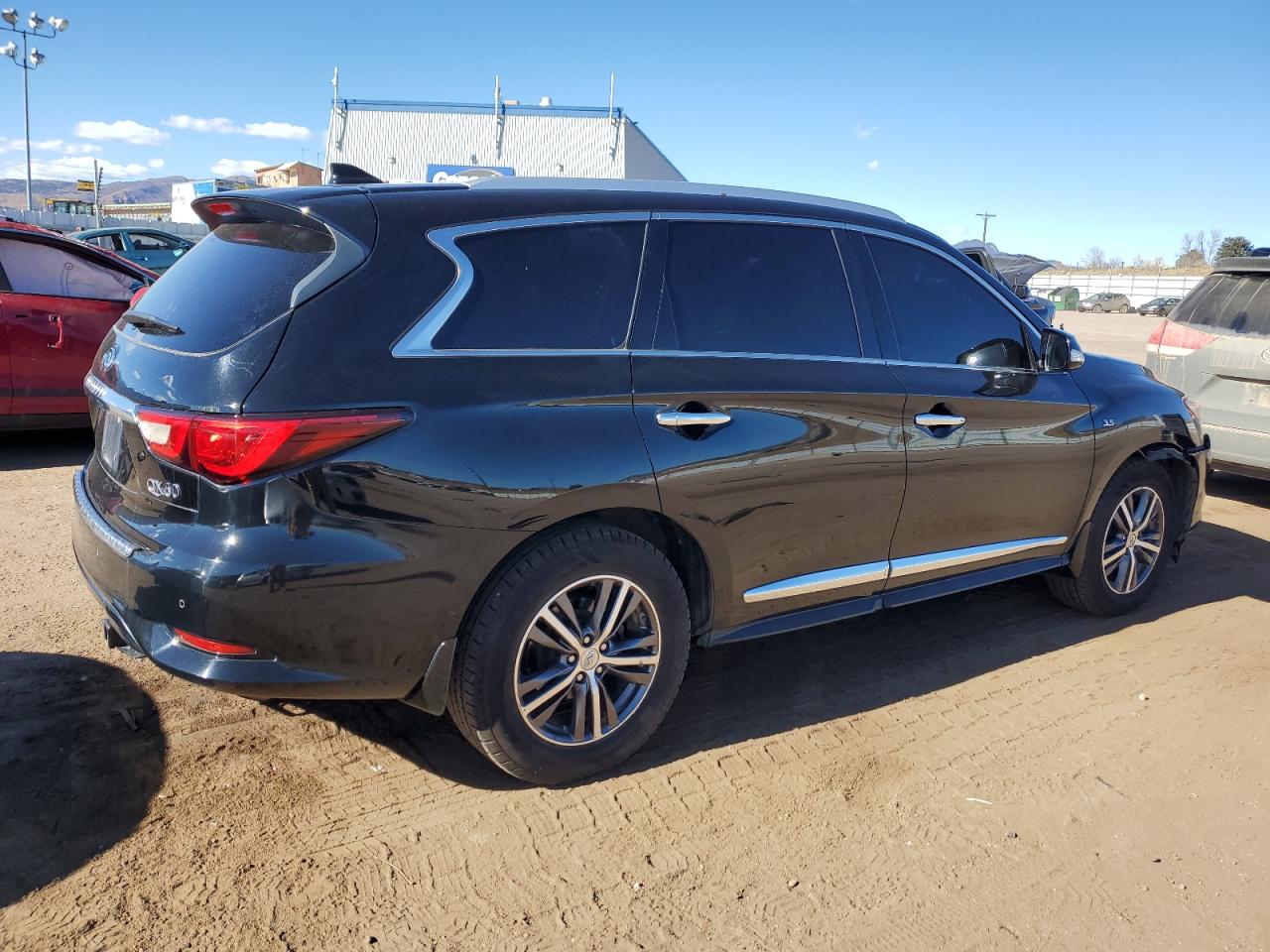 INFINITI QX60