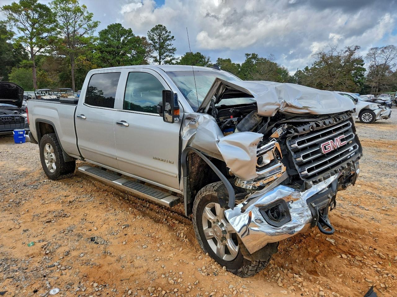 GMC SIERRA K2500 SLT